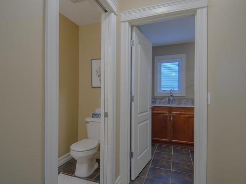 16724 119 Street, Edmonton, AB - Indoor Photo Showing Bathroom