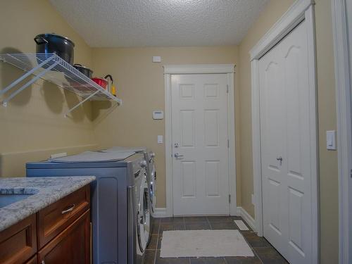 16724 119 Street, Edmonton, AB - Indoor Photo Showing Laundry Room