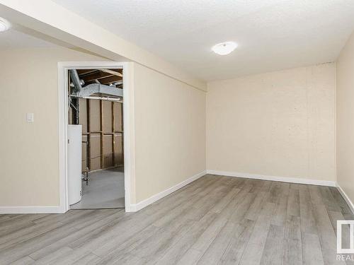 218 Abbottsfield Road, Edmonton, AB - Indoor Photo Showing Other Room