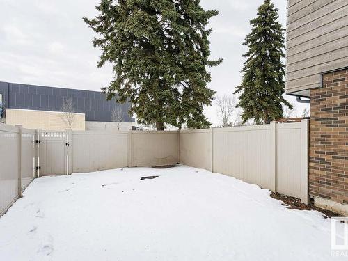 218 Abbottsfield Road, Edmonton, AB - Outdoor