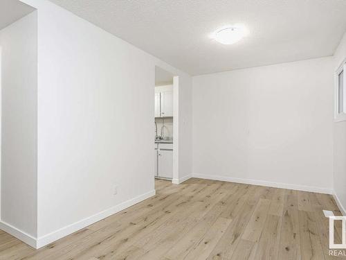 218 Abbottsfield Road, Edmonton, AB - Indoor Photo Showing Other Room