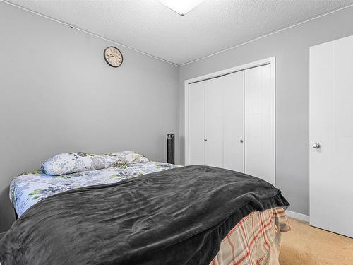 2614 Casey Way, Edmonton, AB - Indoor Photo Showing Bedroom