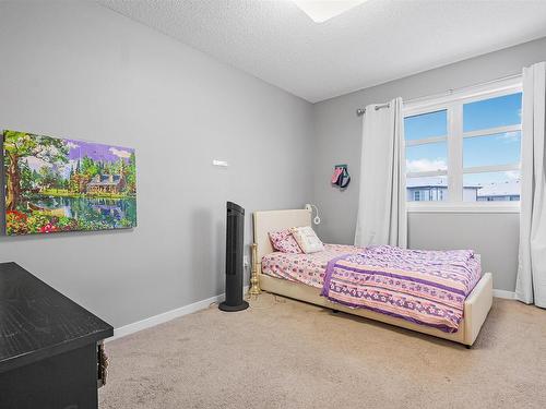 2614 Casey Way, Edmonton, AB - Indoor Photo Showing Bedroom