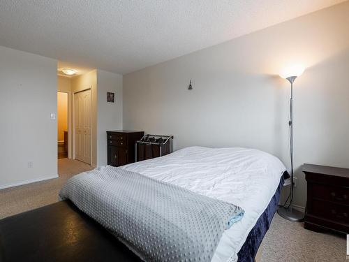 34 20 Ironwood Point(E), St. Albert, AB - Indoor Photo Showing Bedroom