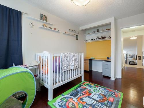 34 20 Ironwood Point(E), St. Albert, AB - Indoor Photo Showing Bedroom