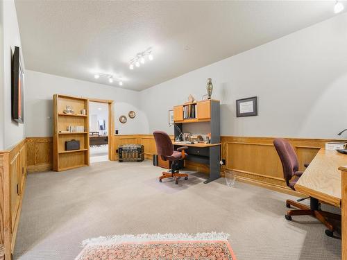 57 1225 Wanyandi Road, Edmonton, AB - Indoor Photo Showing Office