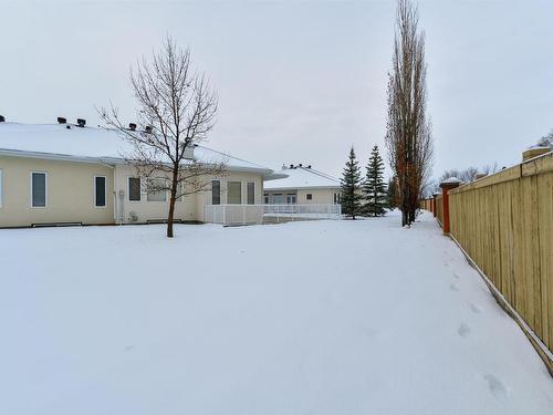 57 1225 Wanyandi Road, Edmonton, AB - Outdoor