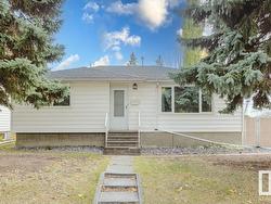 8519 64 AV NW  Edmonton, AB T6E 0H1