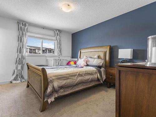 322 42 Ave Nw, Edmonton, AB - Indoor Photo Showing Bedroom