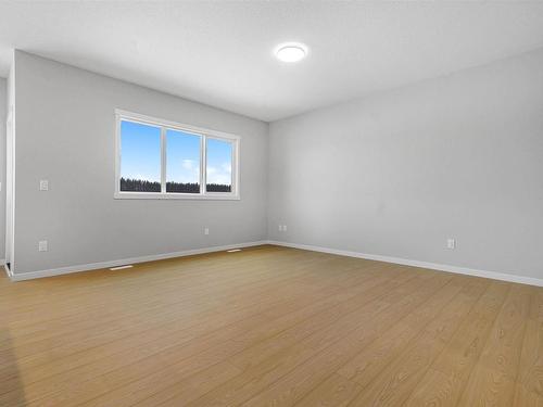 1507 11 Avenue, Edmonton, AB - Indoor Photo Showing Other Room