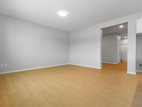 1507 11 Avenue, Edmonton, AB - Indoor Photo Showing Other Room