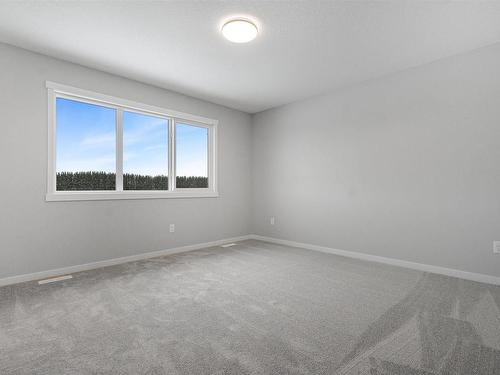 1507 11 Avenue, Edmonton, AB - Indoor Photo Showing Other Room