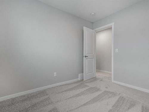 1507 11 Avenue, Edmonton, AB - Indoor Photo Showing Other Room