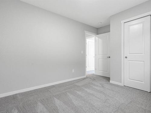 1507 11 Avenue, Edmonton, AB - Indoor Photo Showing Other Room