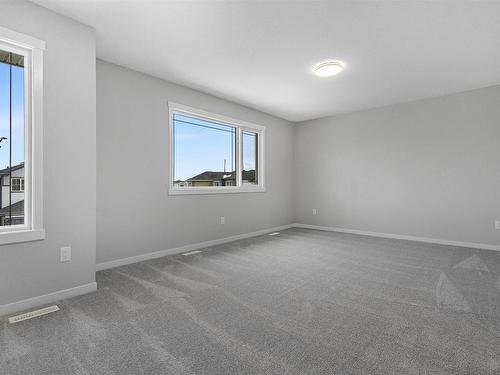 1507 11 Avenue, Edmonton, AB - Indoor Photo Showing Other Room