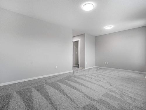 1507 11 Avenue, Edmonton, AB - Indoor Photo Showing Other Room