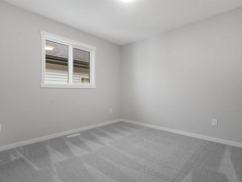 1507 11 Avenue, Edmonton, AB - Indoor Photo Showing Other Room