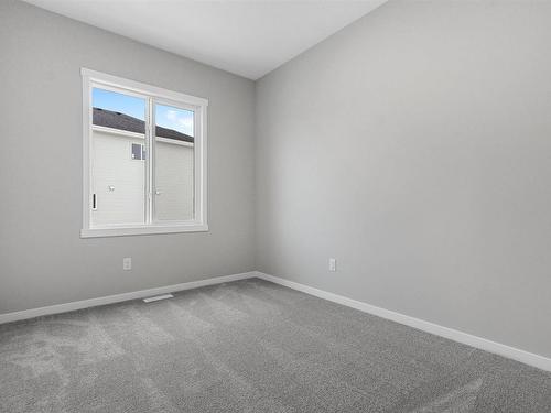 1507 11 Avenue, Edmonton, AB - Indoor Photo Showing Other Room