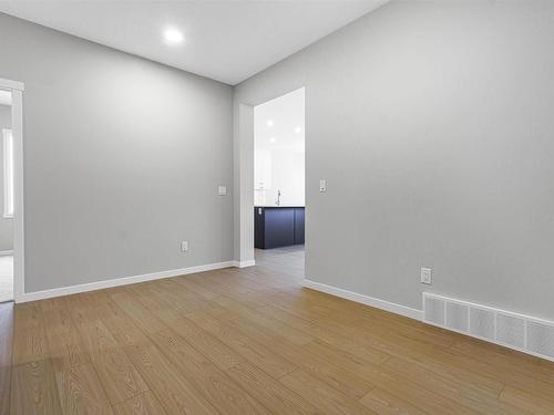 1507 11 Avenue, Edmonton, AB - Indoor Photo Showing Other Room