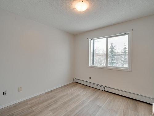 218 1180 Hyndman Road, Edmonton, AB - Indoor Photo Showing Other Room