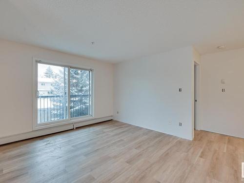 218 1180 Hyndman Road, Edmonton, AB - Indoor Photo Showing Other Room