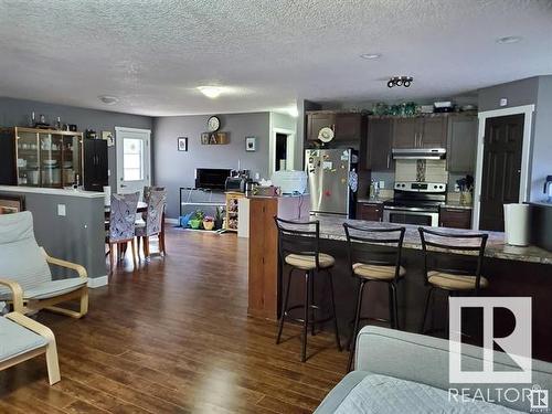 4908 50 Street, Peers, AB - Indoor