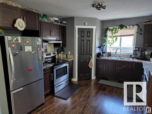 4908 50 Street, Peers, AB - Indoor Photo Showing Kitchen With Double Sink