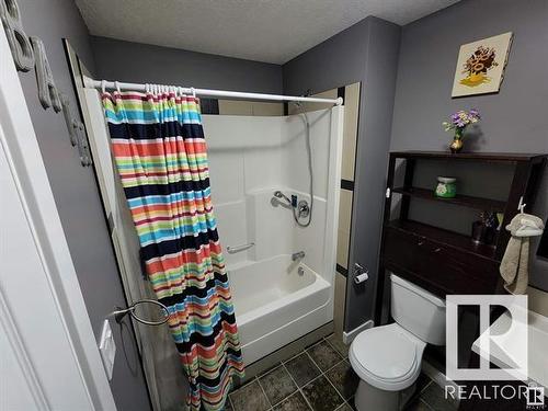 4908 50 Street, Peers, AB - Indoor Photo Showing Bathroom