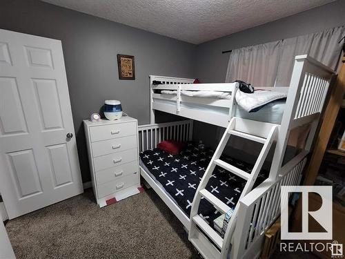 4908 50 Street, Peers, AB - Indoor Photo Showing Bedroom