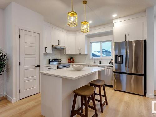 26 Tenor Link, Spruce Grove, AB - Indoor Photo Showing Kitchen With Stainless Steel Kitchen With Upgraded Kitchen