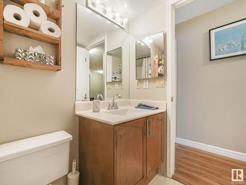 110 15499 Castle Downs Road, Edmonton, AB - Indoor Photo Showing Bathroom