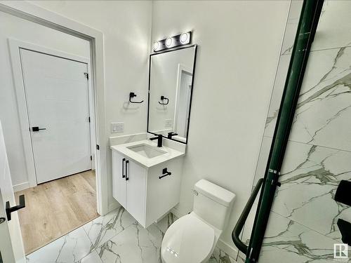 1916 155 Avenue, Edmonton, AB - Indoor Photo Showing Bathroom