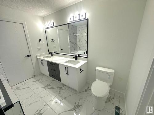 1916 155 Avenue, Edmonton, AB - Indoor Photo Showing Bathroom