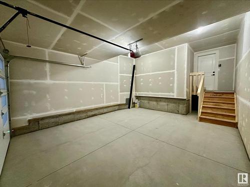 1916 155 Avenue, Edmonton, AB - Indoor Photo Showing Garage