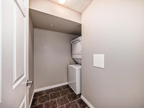 405 10118 106 Avenue, Edmonton, AB - Indoor Photo Showing Laundry Room