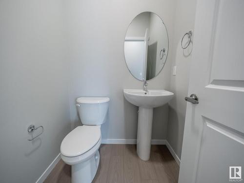 22839 94 Avenue, Edmonton, AB - Indoor Photo Showing Bathroom