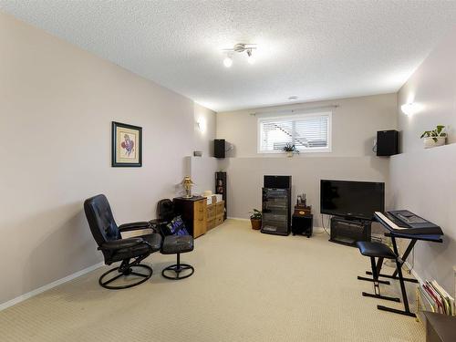 14012 152 Avenue Nw, Edmonton, AB - Indoor