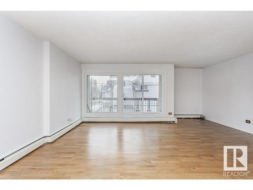 303 9737 112 Street, Edmonton, AB - Indoor Photo Showing Other Room