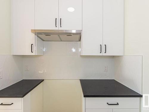 3619 41 Avenue, Beaumont, AB - Indoor Photo Showing Kitchen