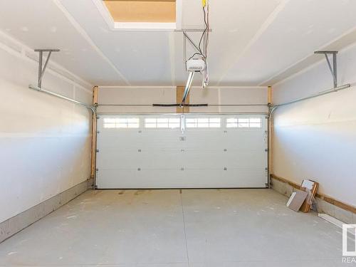 3617 41 Avenue, Beaumont, AB - Indoor Photo Showing Garage