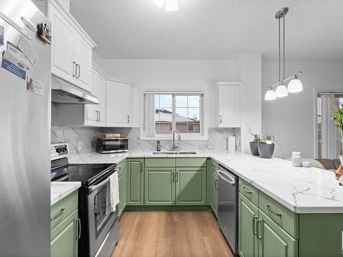 215 263 Macewan Road, Edmonton, AB - Indoor Photo Showing Kitchen With Upgraded Kitchen