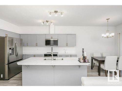 41 18230 104A Street, Edmonton, AB - Indoor Photo Showing Kitchen With Double Sink