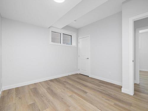 1415 11 Avenue, Edmonton, AB - Indoor Photo Showing Other Room