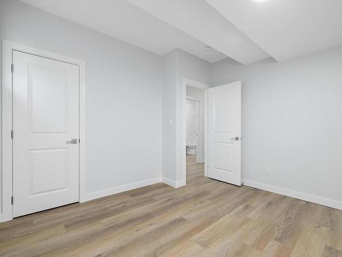 1415 11 Avenue, Edmonton, AB - Indoor Photo Showing Other Room