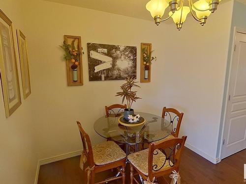 2341 Aspen Trail, Sherwood Park, AB - Indoor Photo Showing Dining Room