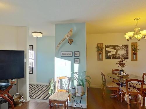 2341 Aspen Trail, Sherwood Park, AB - Indoor Photo Showing Dining Room