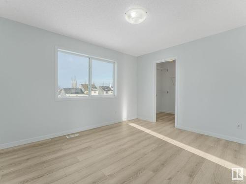 7706 15 Avenue, Edmonton, AB - Indoor Photo Showing Other Room