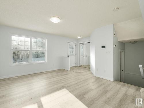 7706 15 Avenue, Edmonton, AB - Indoor Photo Showing Other Room