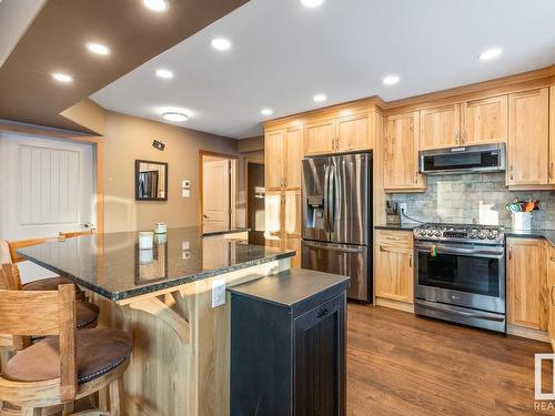 27046 Twp Road 502, Rural Leduc County, AB - Indoor Photo Showing Kitchen With Upgraded Kitchen