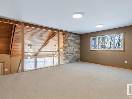 27046 Twp Road 502, Rural Leduc County, AB - Indoor Photo Showing Other Room